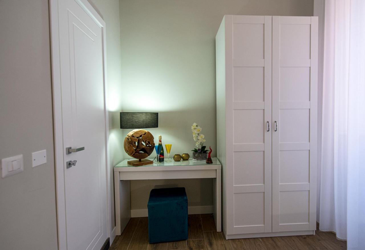 Vivi A Napoli Bed & Breakfast Luaran gambar